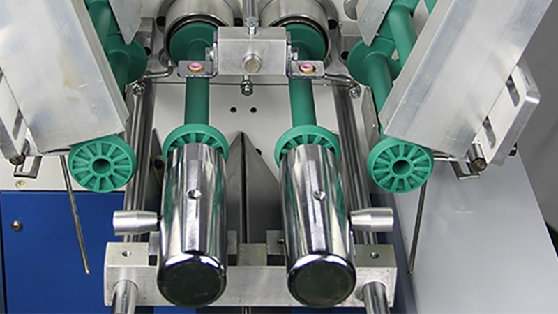 Bobbin chute of yarn winding machine