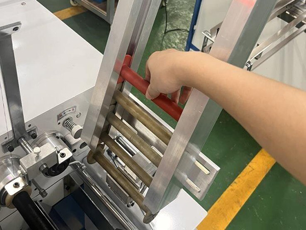 How to use the HRD-819 Fully-Automatic Two Spindles Yarn Winding Machine