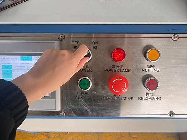How to use the HRD-839 Pulling Yarn Machine